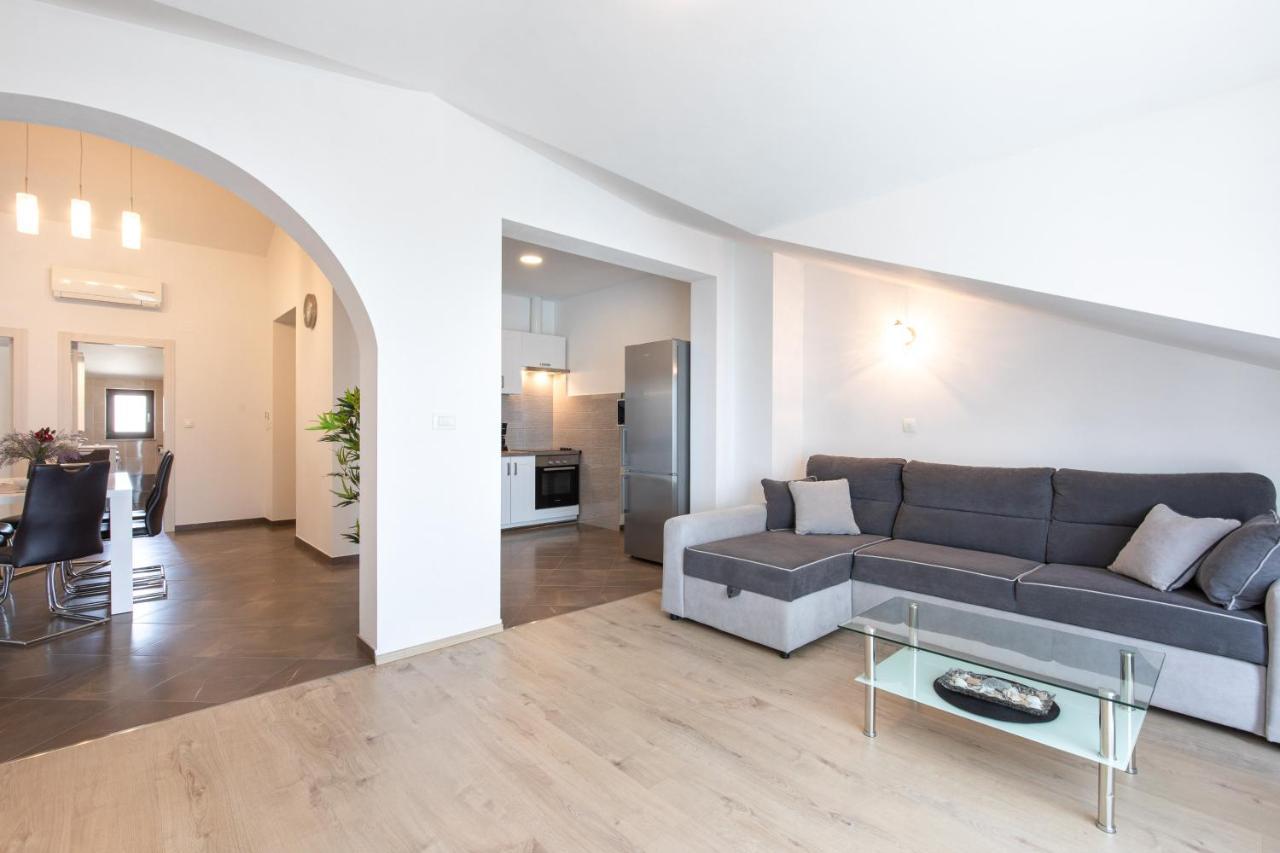 Apartments Otia Seaview Porat  Exterior photo