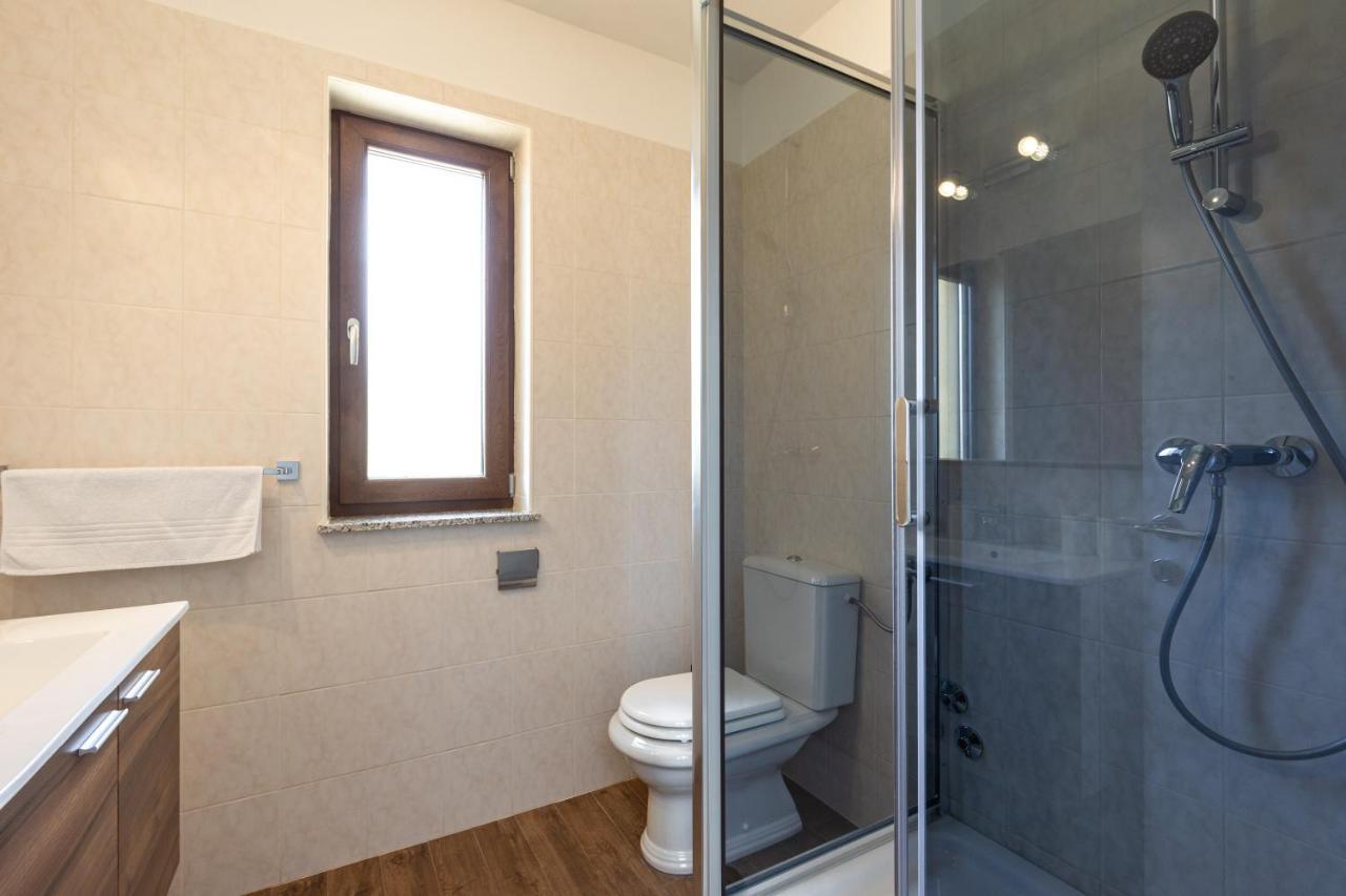 Apartments Otia Seaview Porat  Exterior photo